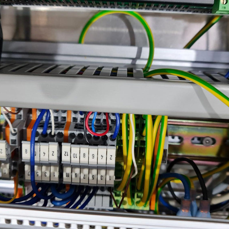 SUSS Delta 80 T Spin Coater