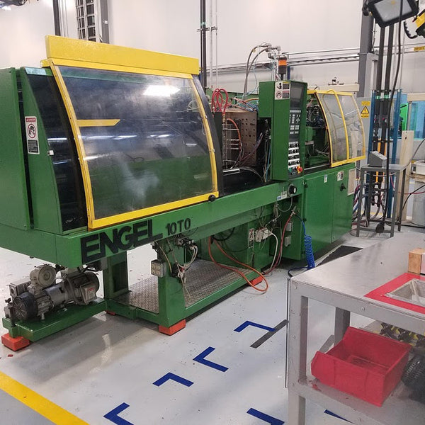 Engel 10 T 0 Hydraulic Injection Press