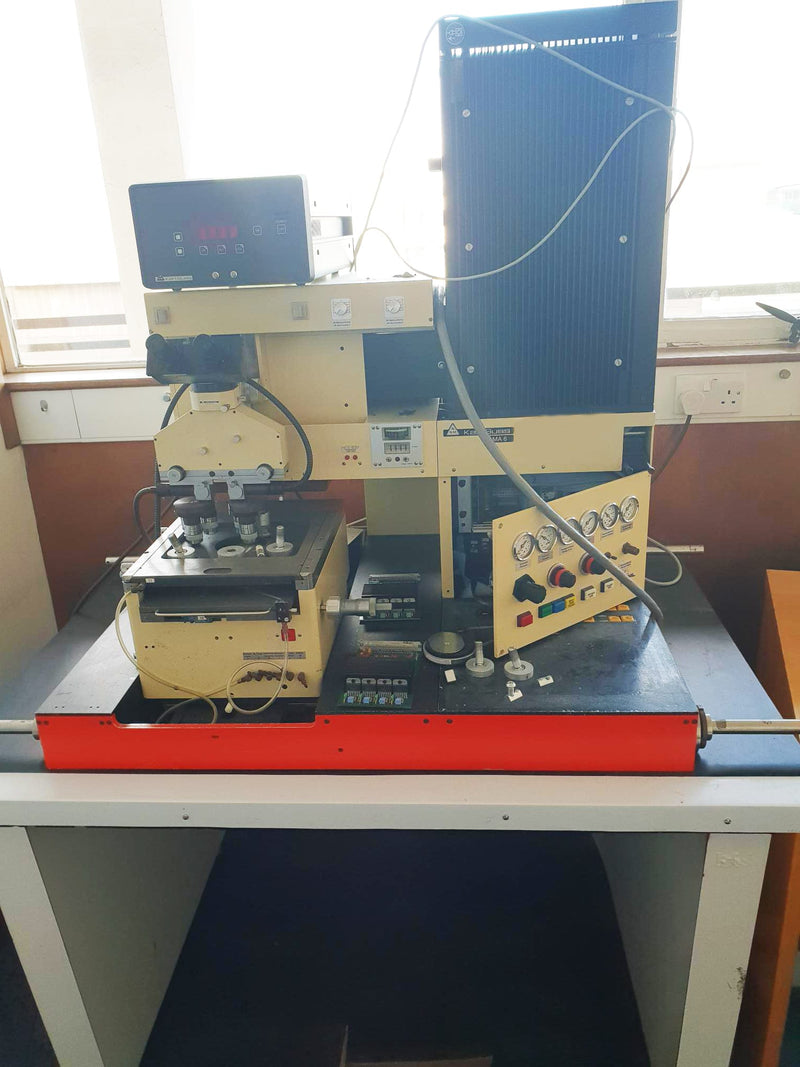 SUSS MA 6 Mask Aligner