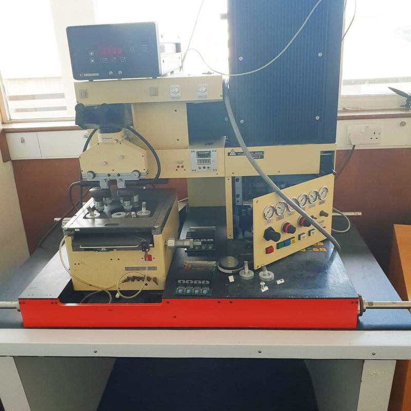 SUSS MA 6 Mask Aligner