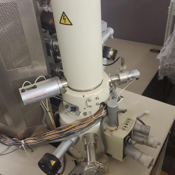 Hitachi S 4500 FE-SEM (Field Emission Scanning Electron Microscope)