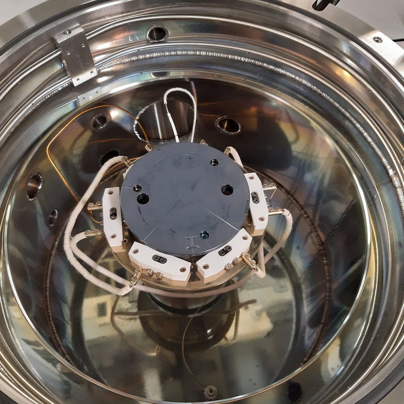 AML 04 Wafer Bonder