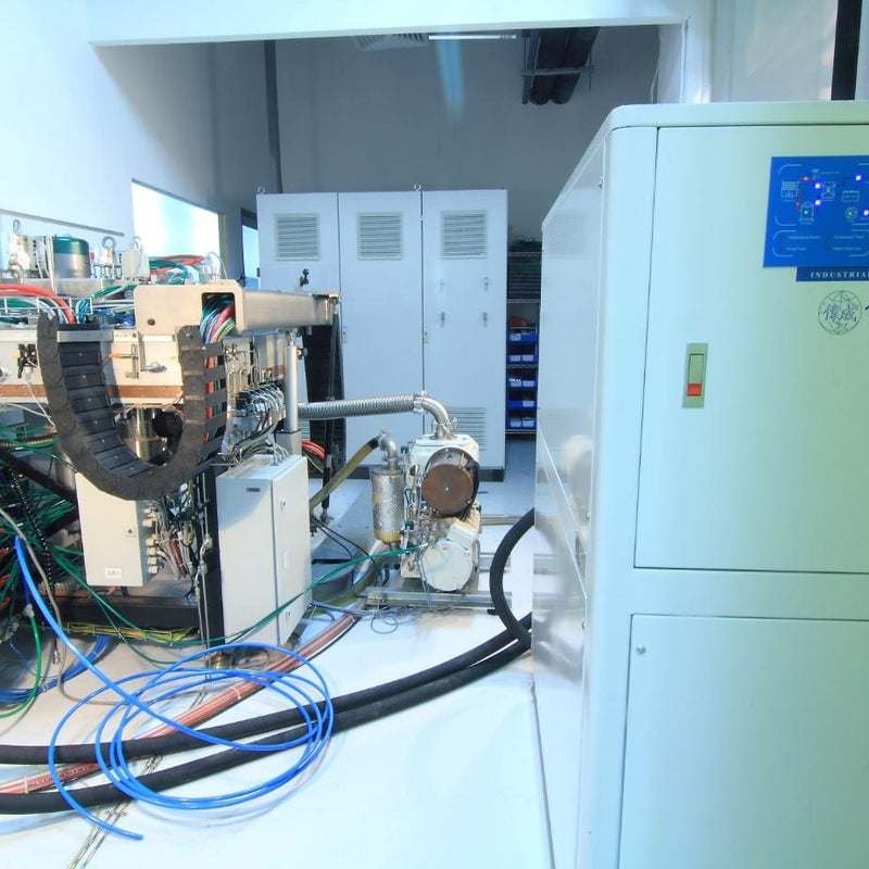 Leybold Helios Coater