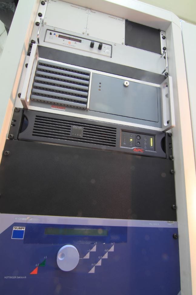 Leybold Helios Coater