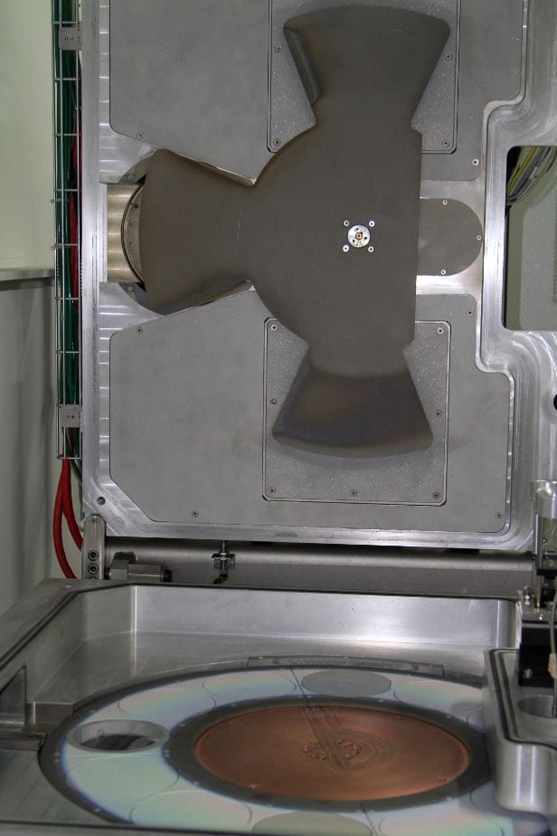 Leybold Helios Coater