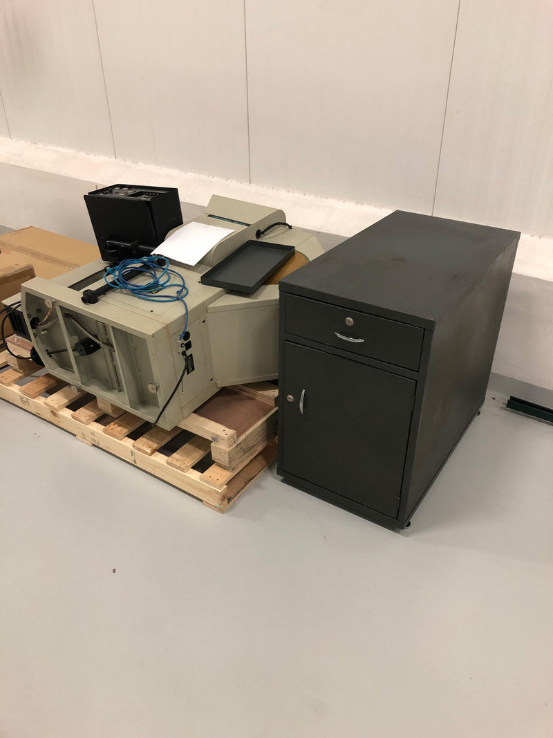 Deltronic DH 214 Comparator