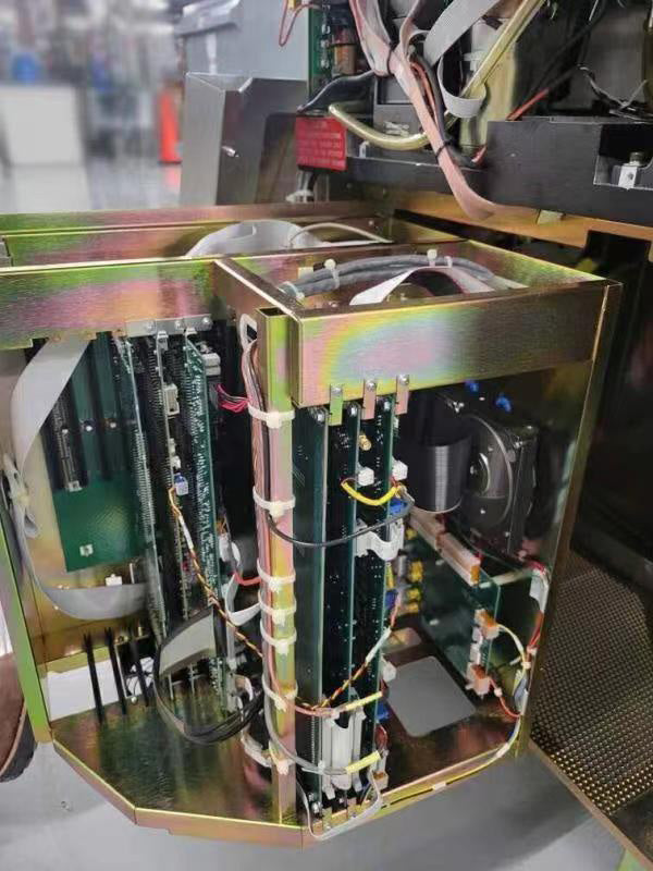 KLA Surfscan 6220 Particle Defect System