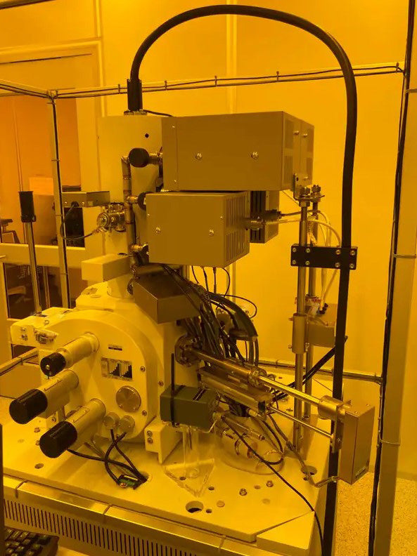 Jeol JSM 7400 F FE-SEM (Field Emission Scanning Electron Microscope)