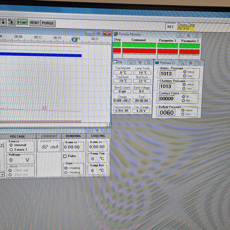 EVG 501 Wafer Bonder