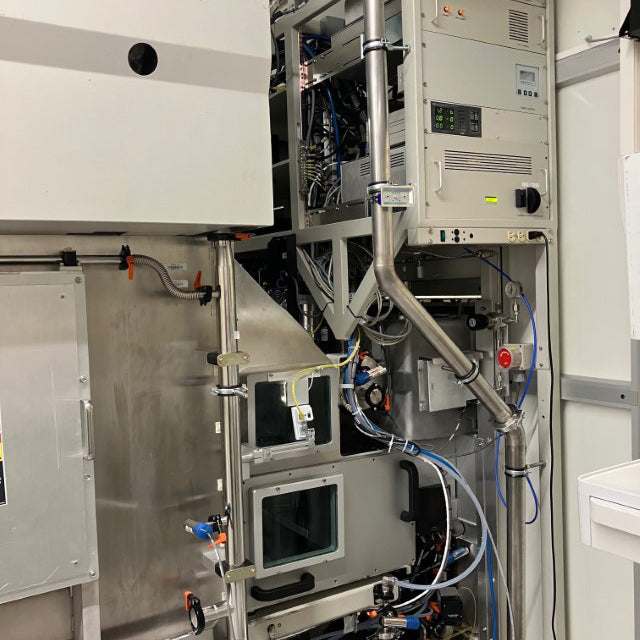 Varian Viision 200 + Ion Implanter