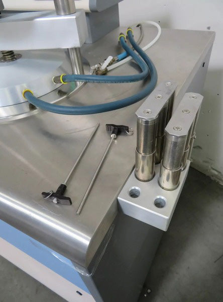 STS MV 2200 CE Vacuum Furnace