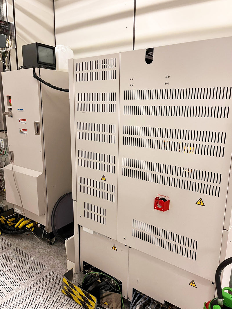 Hitachi S 9200 SEM (Scanning Electron Microscope)