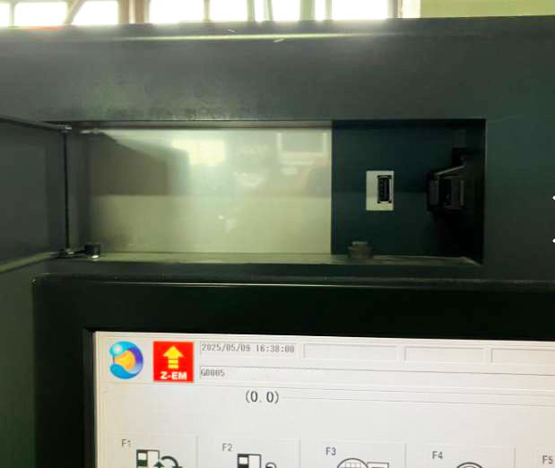 Disco DAD 3230 Automatic Dicing Saw