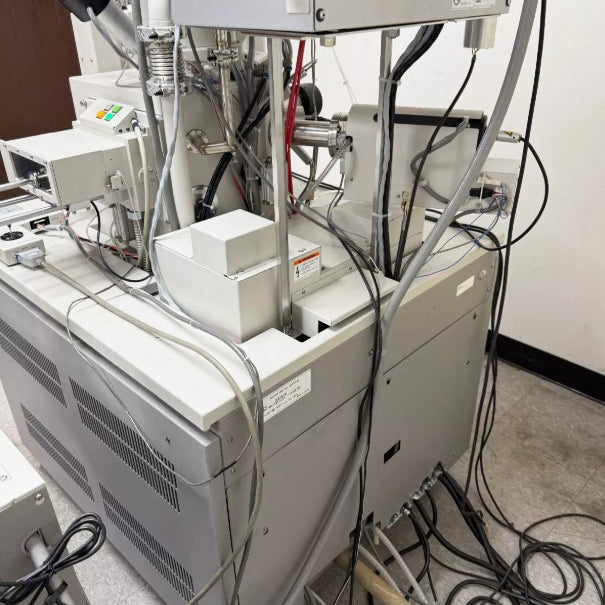 Hitachi SU 8040 SEM (Scanning Electron Microscope)