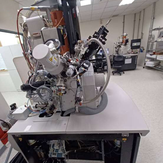 Thermo Fisher Scientific / FEI Helios NanoLab 600 FIB (Focused Ion Beam)