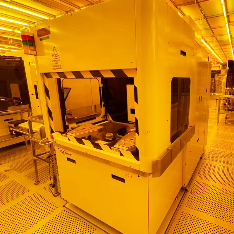 KLA 2351 UI Inspection System