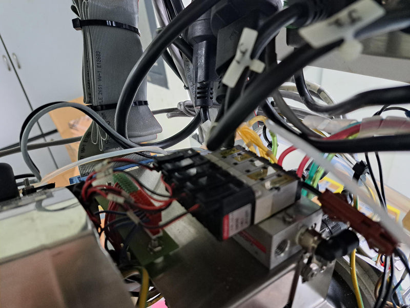 Semitool 870 F SRD (Spin Rinse Dryer)