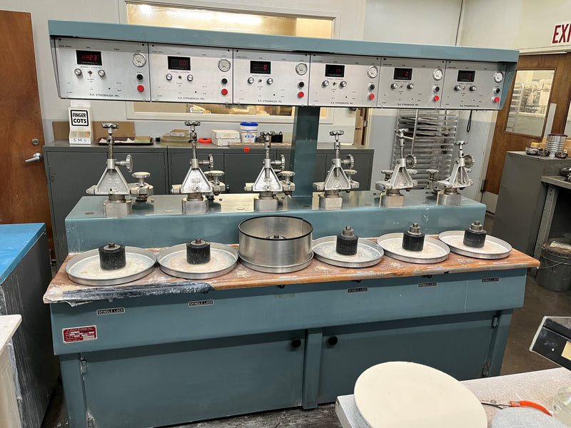Strasbaugh 6 DE DC 6 Polisher