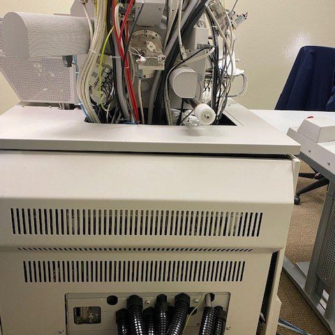 Thermo Fisher Scientific / FEI Helios NanoLab 400 FIB-SEM (Focused Ion Beam - Scanning Electron Microscope)