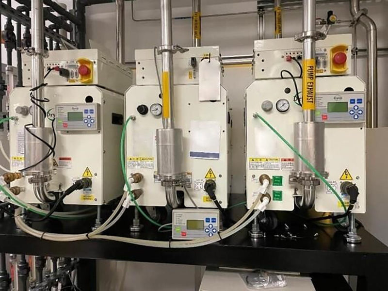 Plasmatherm Versaline CVD-RIE (Chemical Vapor Deposition - Reactive Ion Etching)