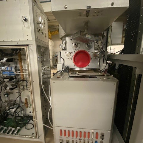 STS Multiplex ICP-DRIE (Inductively Coupled Plasma – Deep Reactive Ion Etcher)