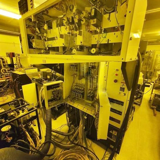 Applied Materials P 5000 Etcher