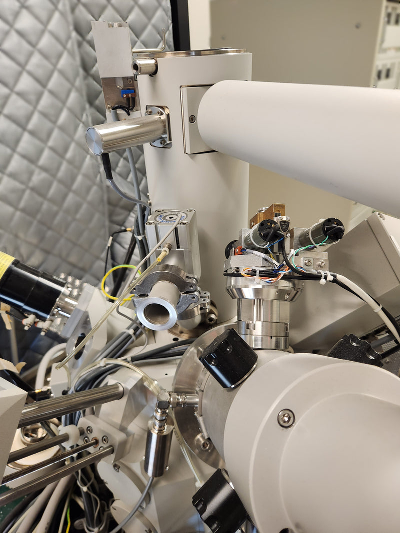 Thermo Fisher Scientific / FEI Quanta 200 3 D FIB-SEM (Focused Ion Beam - Scanning Electron Microscope)