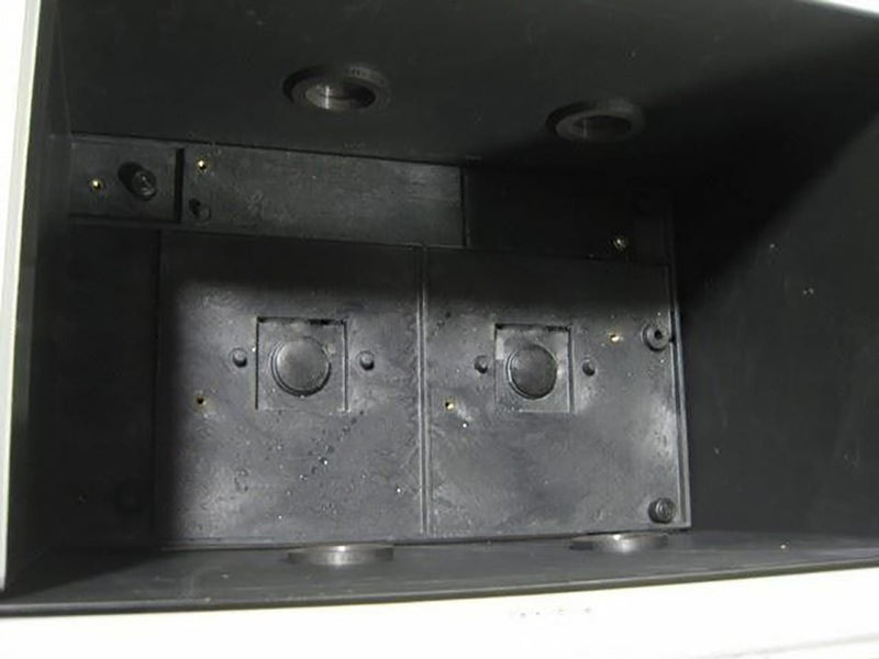 Perkin Elmer Lambda 900 UV-VIS-NIR Spectrometer (Ultraviolet-Visible-Near-Infrared)