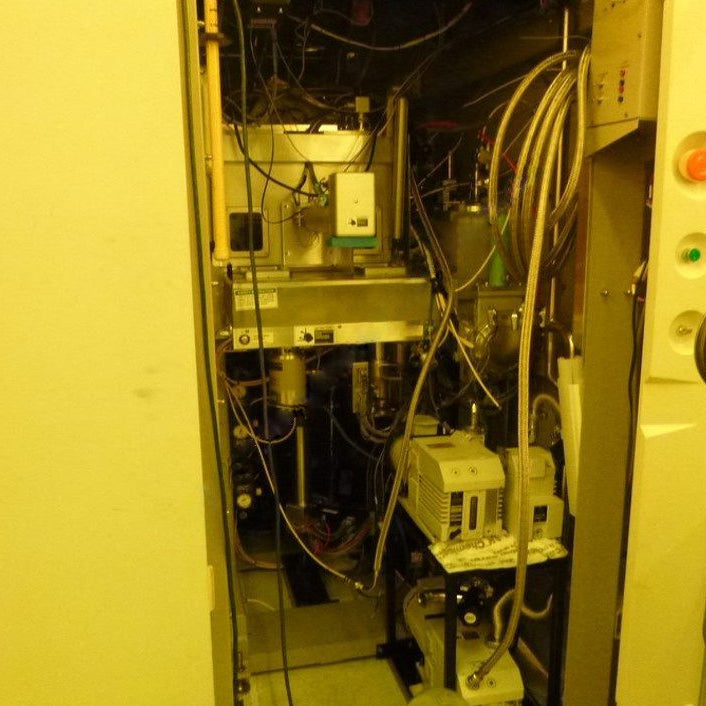 Varian E 220 Medium Current Implanter