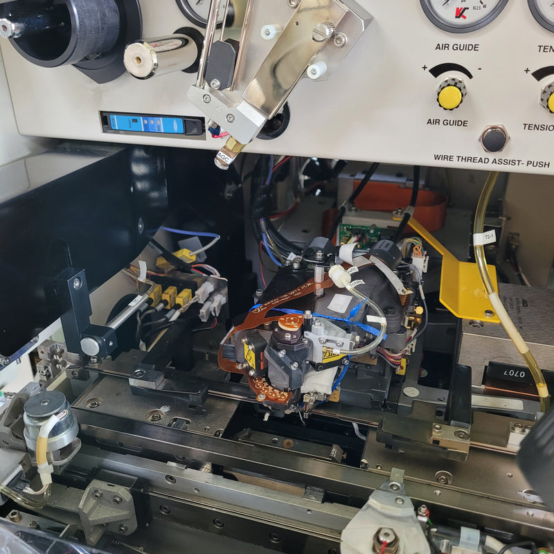 K&S Maxum Ultra Wire Bonder