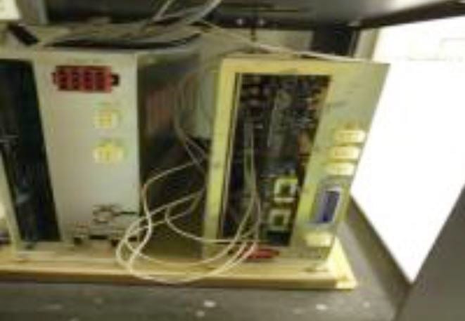 Hitachi S 8820 CD-SEM (Critical Dimension Scanning Electron Microscope)