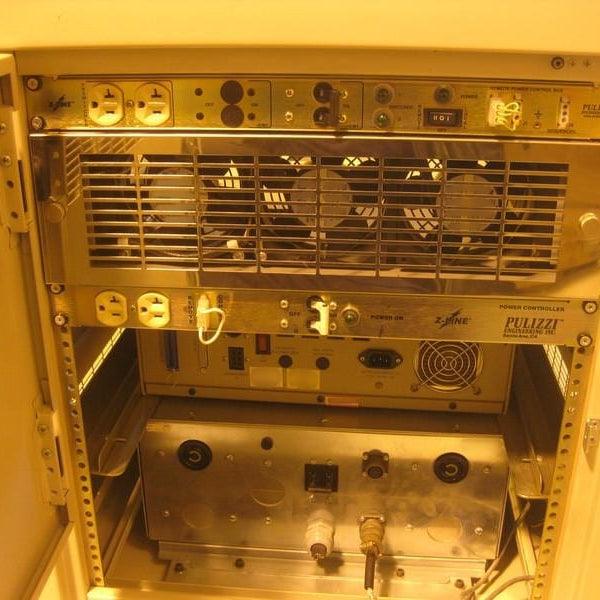 Teradyne / Eagle ETS 500 D Test System Rack Cabinet