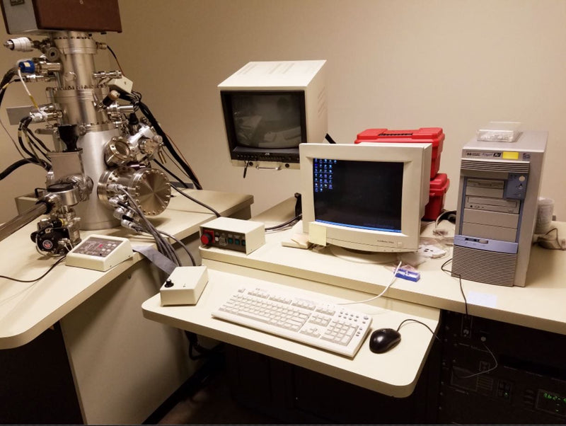 Perkin Elmer PHI 670 Auger Electron Spectroscopy (AES) Nanoprobe