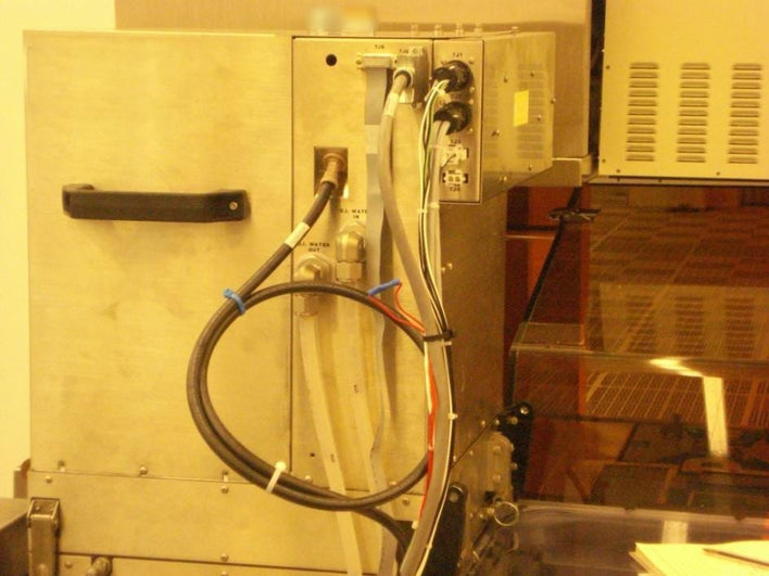 Lam 4400 Poly / Oxide Etcher