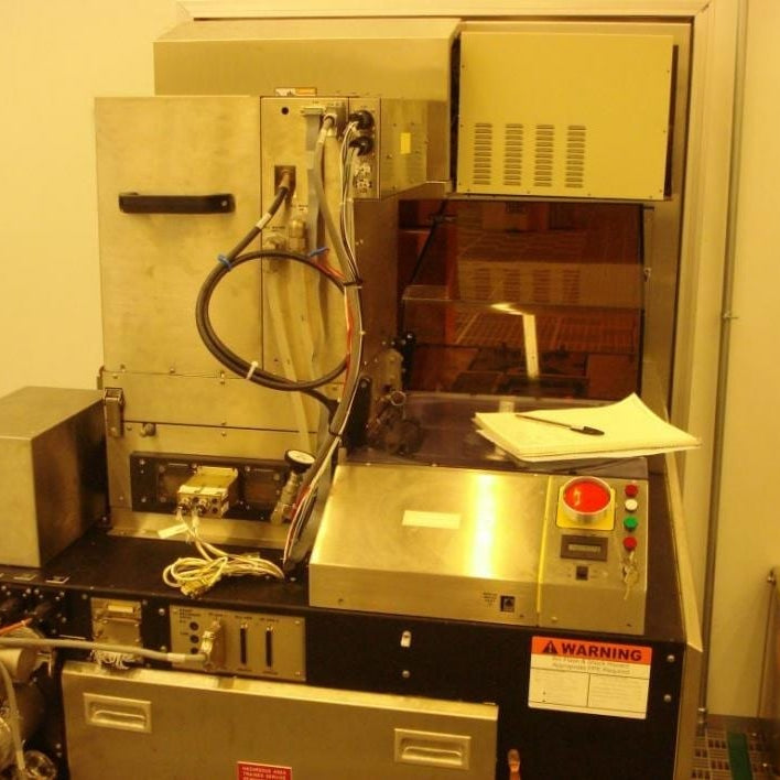 Lam 4400 Poly / Oxide Etcher