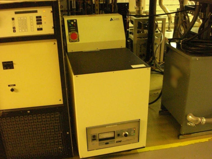 Lam 4400 Poly / Oxide Etcher