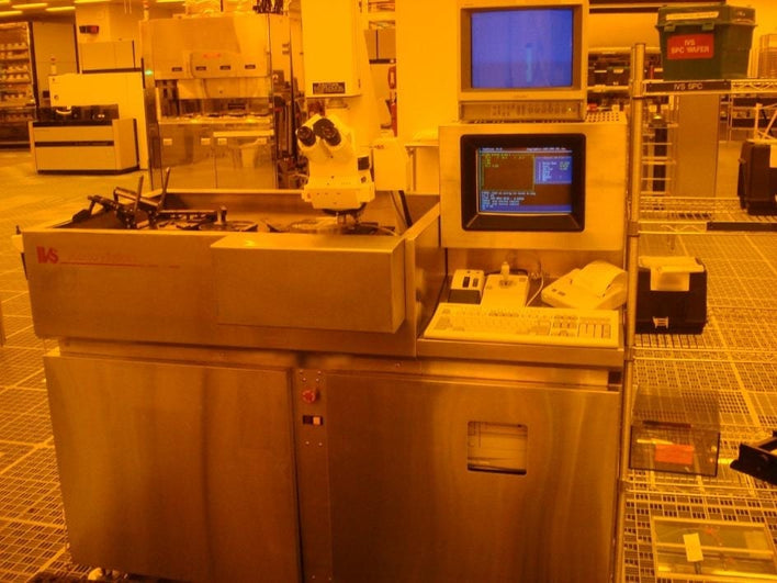 ONTO / IVS ACV 4 8000 Accuvision Optical CDM Photolithography tool