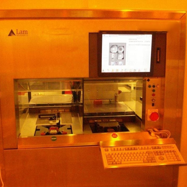 Lam 4400 Poly / Oxide Etcher