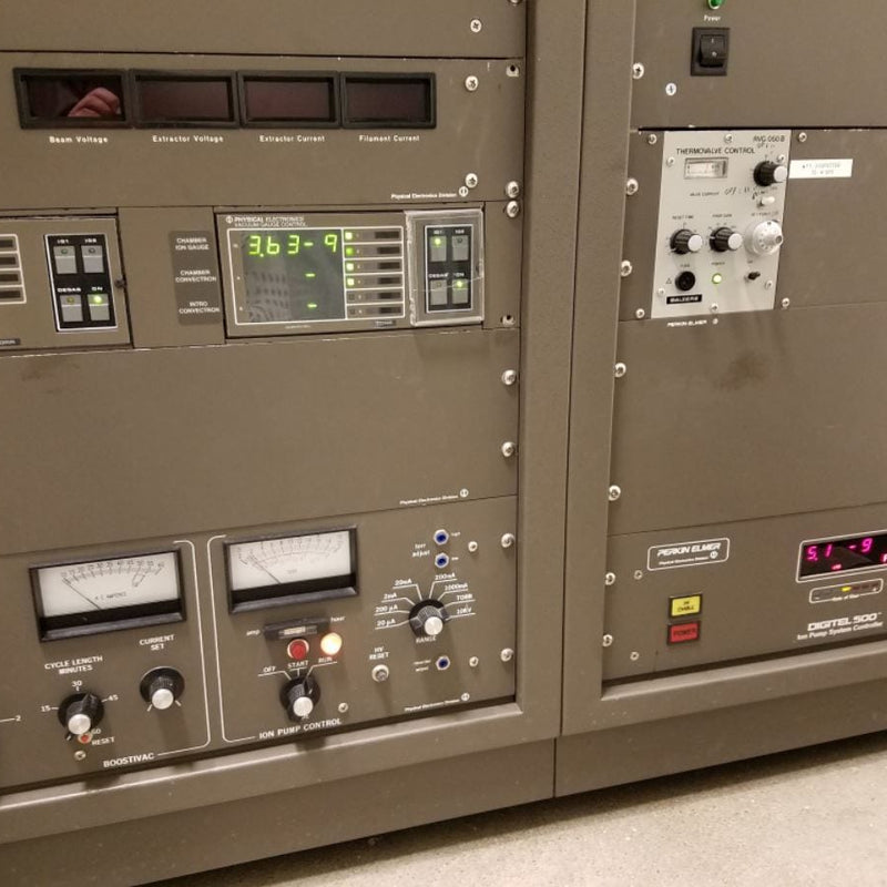 Perkin Elmer PHI 670 Auger Electron Spectroscopy (AES) Nanoprobe