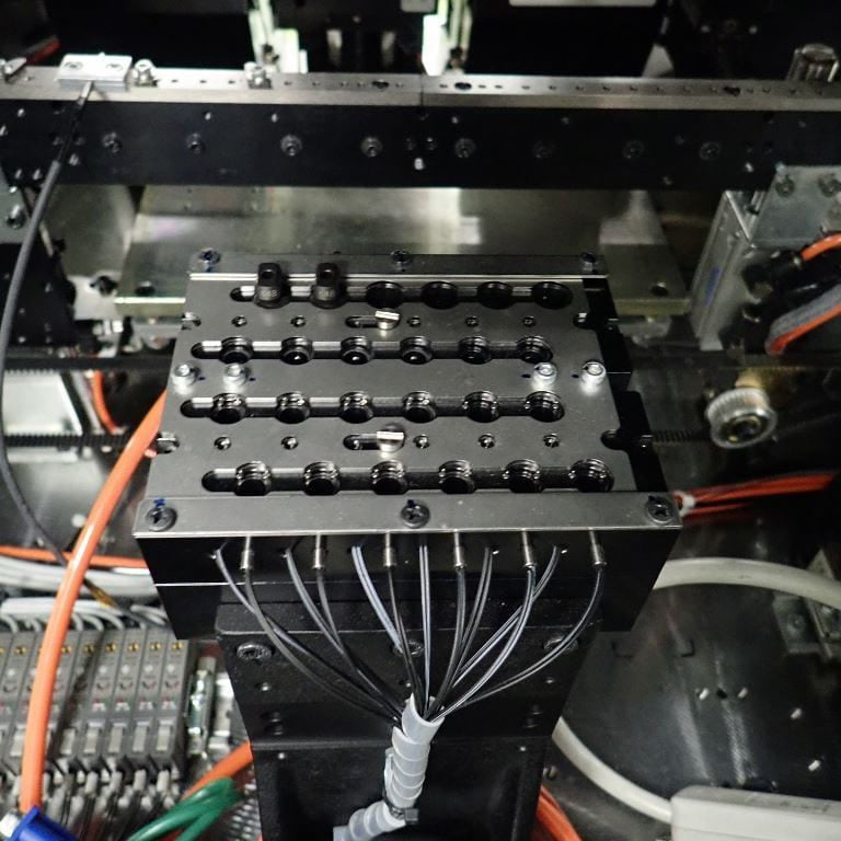 Yamaha I Cube II YHP 2 Flip Chip Bonder