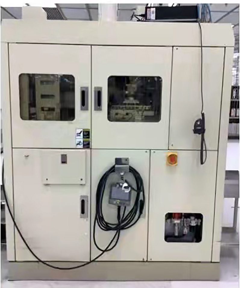 Towa YPS 2060 Auto Molding System