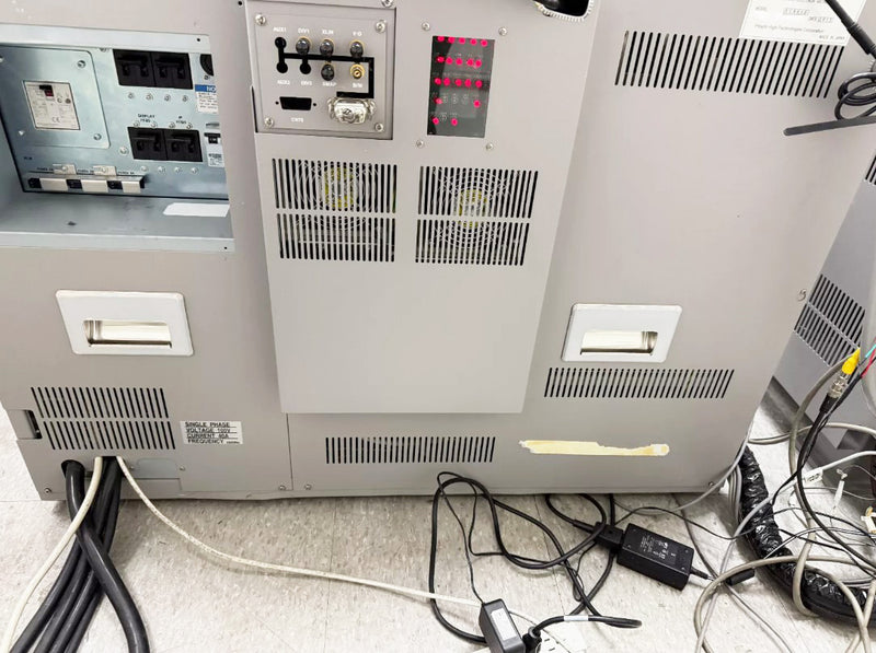 Hitachi SU 8040 SEM (Scanning Electron Microscope)