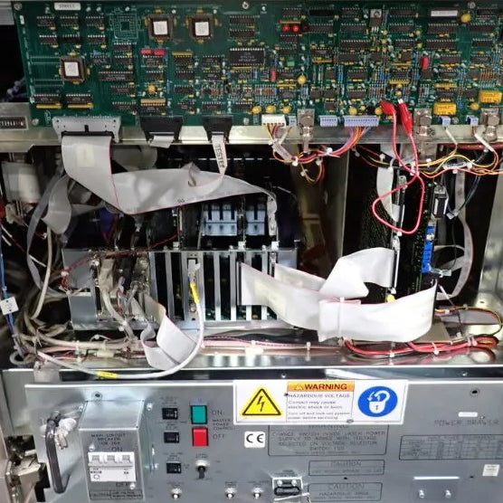 KLA Surfscan 7700 Particle Defect System