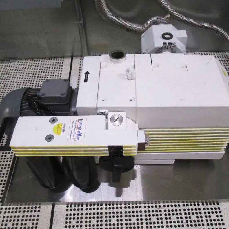 Oxford Plasmalab 100 RIE (Reactive Ion Etcher)