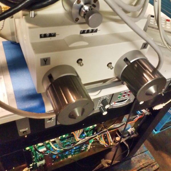 Hitachi S 4500 FE-SEM (Field Emission Scanning Electron Microscope)