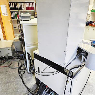 Hitachi S 4500 SEM (Scanning Electron Microscope)