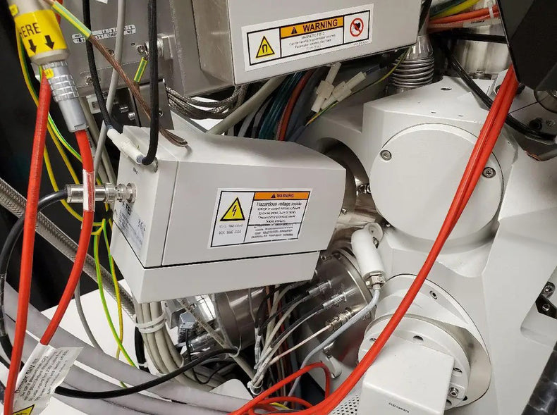 Thermo Fisher Scientific / FEI NanoLab 450 F 1 FIB-SEM (Focused Ion Beam - Scanning Electron Microscope)