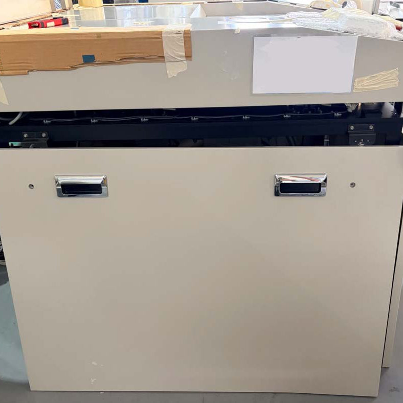 Lintec RAD 2000 M 12 UV Irradiator