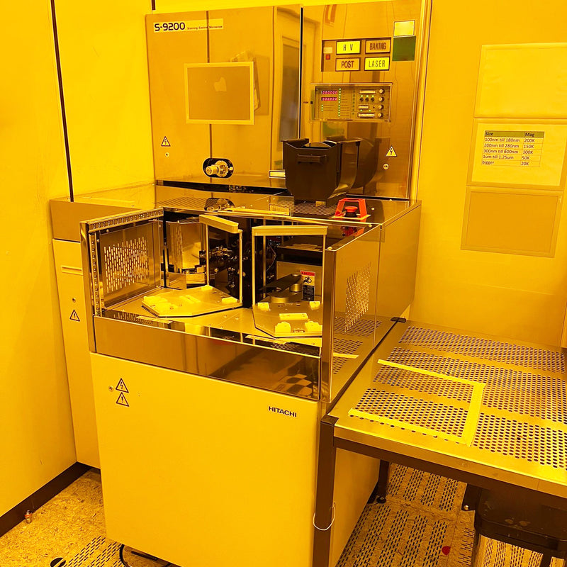 Hitachi S 9200 SEM (Scanning Electron Microscope)