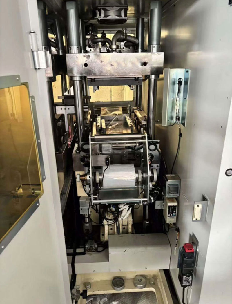 Towa FFT 1030 W Molding System